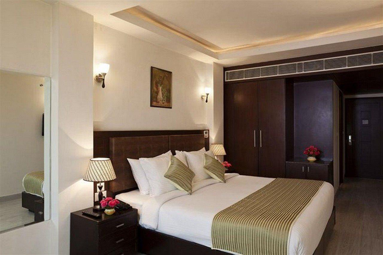 Hotel Saptagiri Нью-Делі Екстер'єр фото